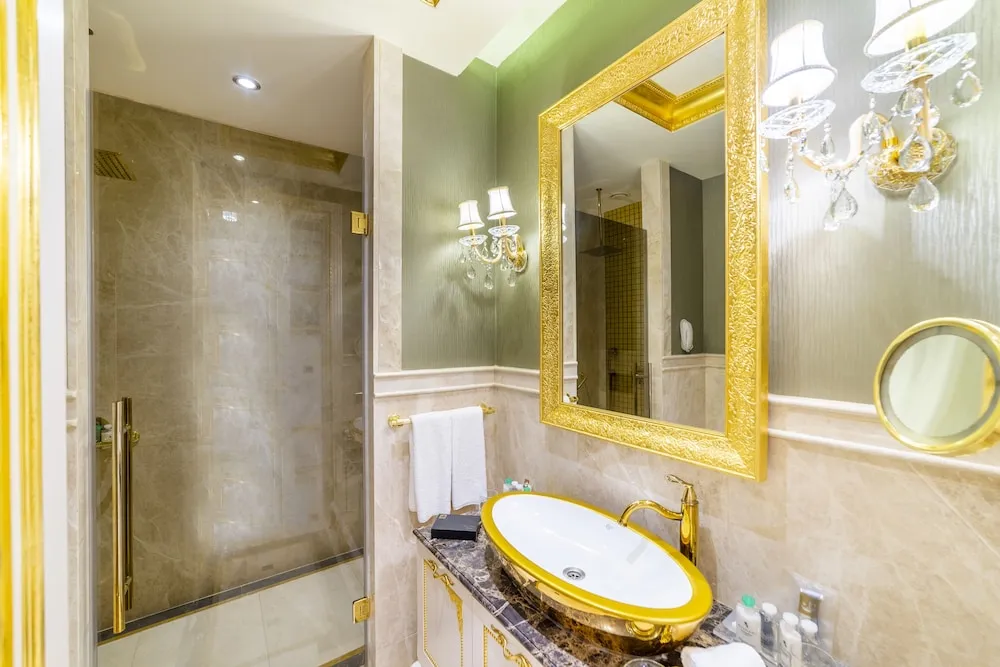 Grand Villa, 5 Yatak Odası, Kişiye Özel Havuzlu, Deniz Manzaralı