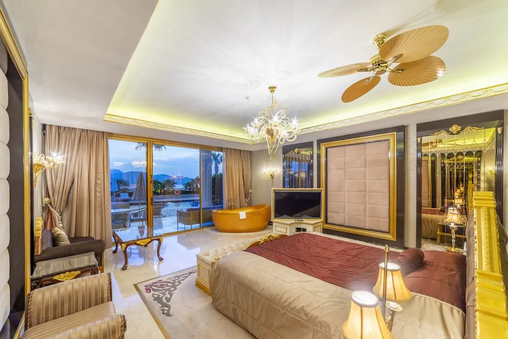 Deluxe Oda, 1 Yatak Odası, Havuz Kullanımı, Deniz Manzaralı