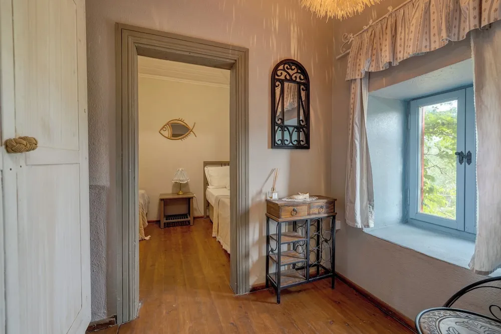 Family Room with Veranda