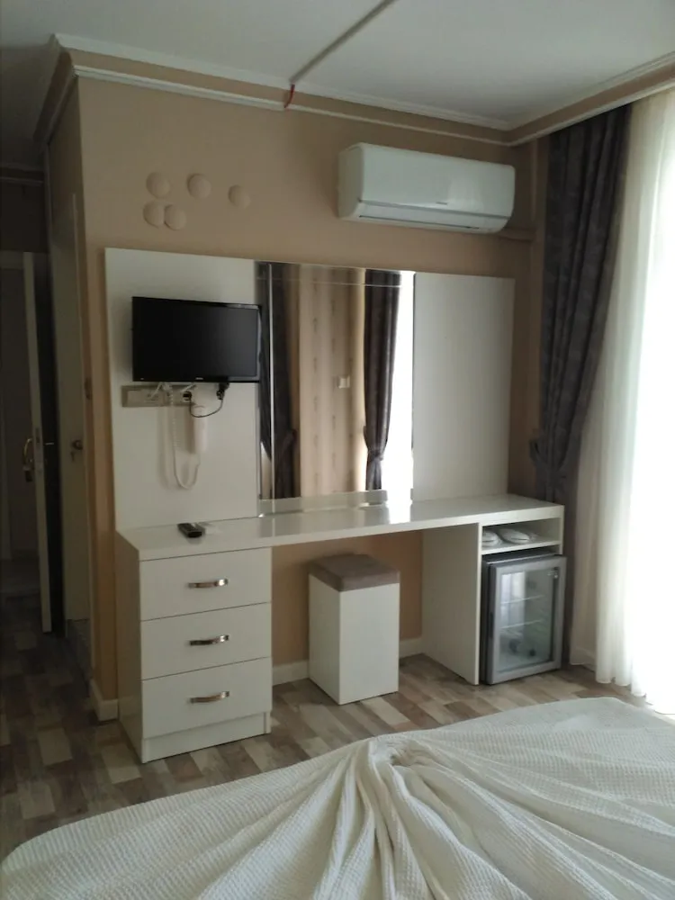 Standard Tek Büyük Yataklı Oda, 1 Çift Kişilik Yatak, Şehir Manzaralı