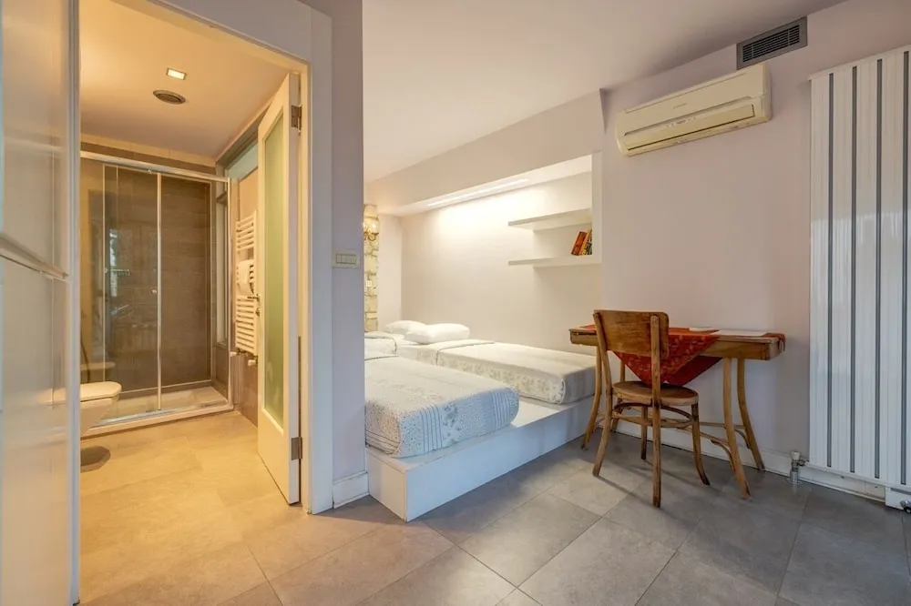 Superior Oda, Balkon, Bahçe Manzaralı