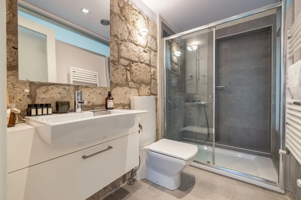 Superior Oda, Balkon, Bahçe Manzaralı