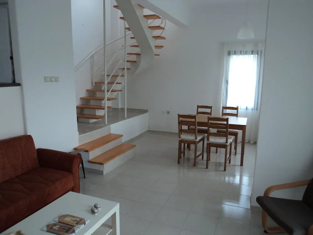 Family Villa, 3 Yatak Odası, Havuz Kenarı