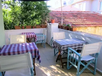 Ayvalık 1881 Pansiyon