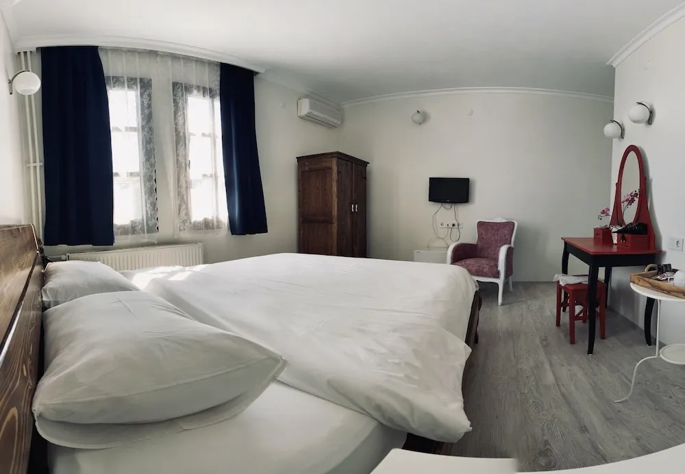 Deluxe Tek Büyük Yataklı Oda, Deniz Manzaralı