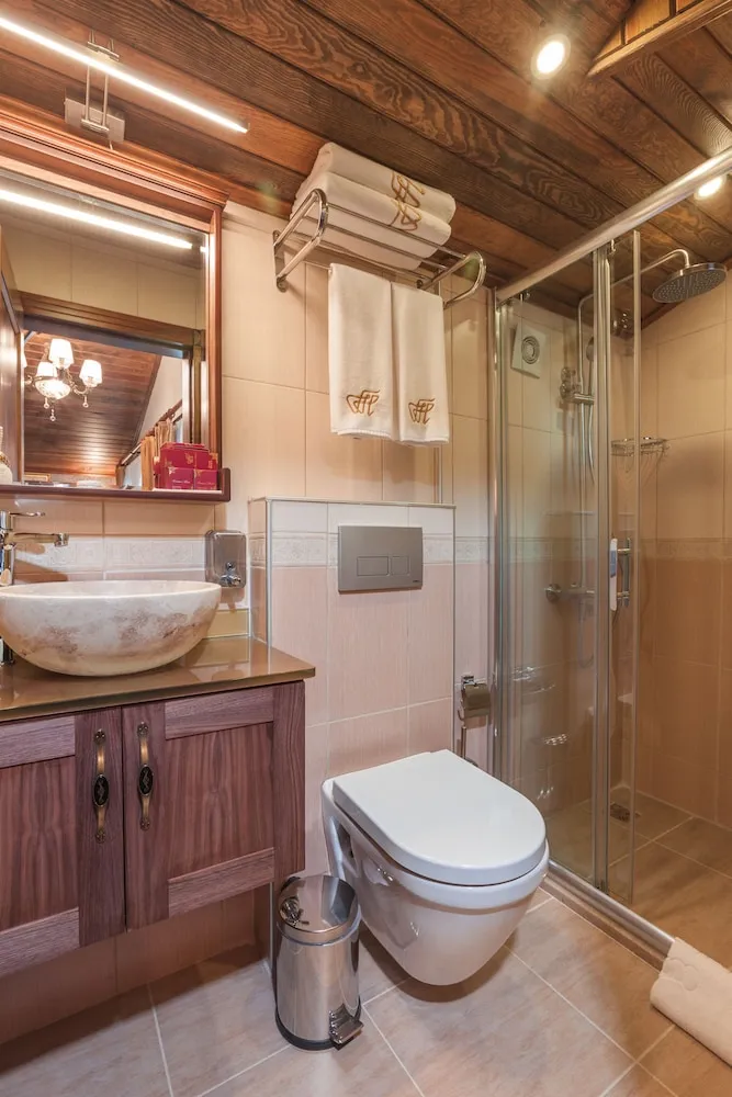 Deluxe Dört Kişilik Oda, Şehir Manzaralı