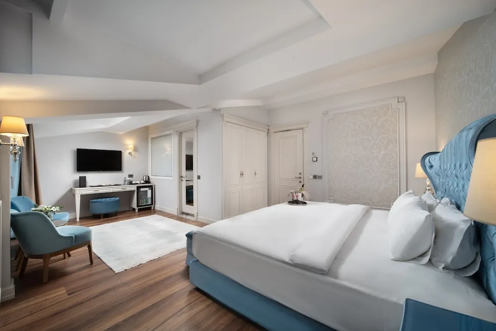 Suite Room Sea View Balcony