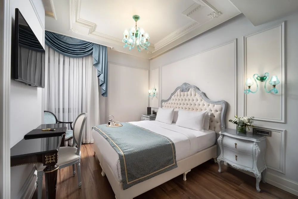 Corner King Room Sea View