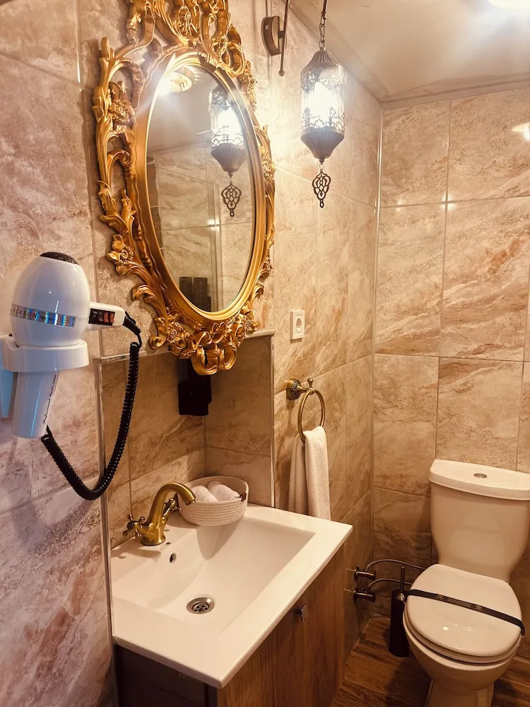Standard Üç Kişilik Oda