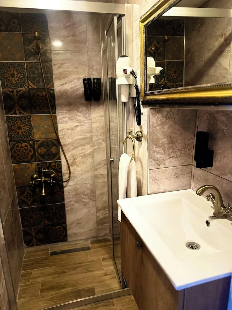 Deluxe Tek Kişilik Oda