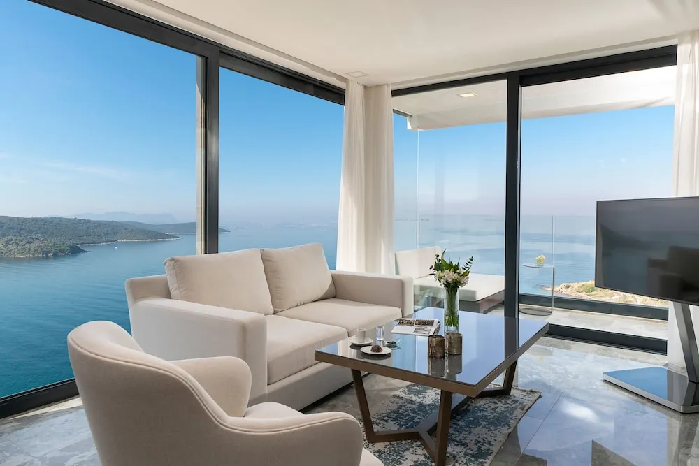 Süit, 1 En Büyük (King) Boy Yatak, Sigara İçilmez, Deniz Manzaralı (Balcony)