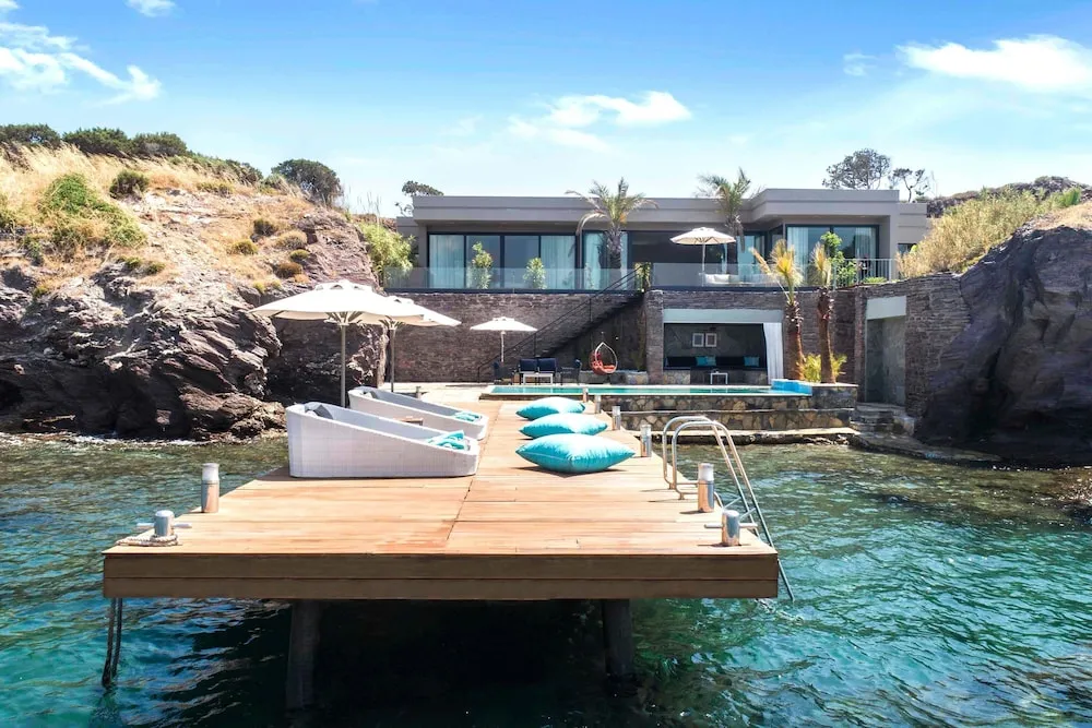 Villa, 4 Yatak Odası, Balkon, Deniz Manzaralı