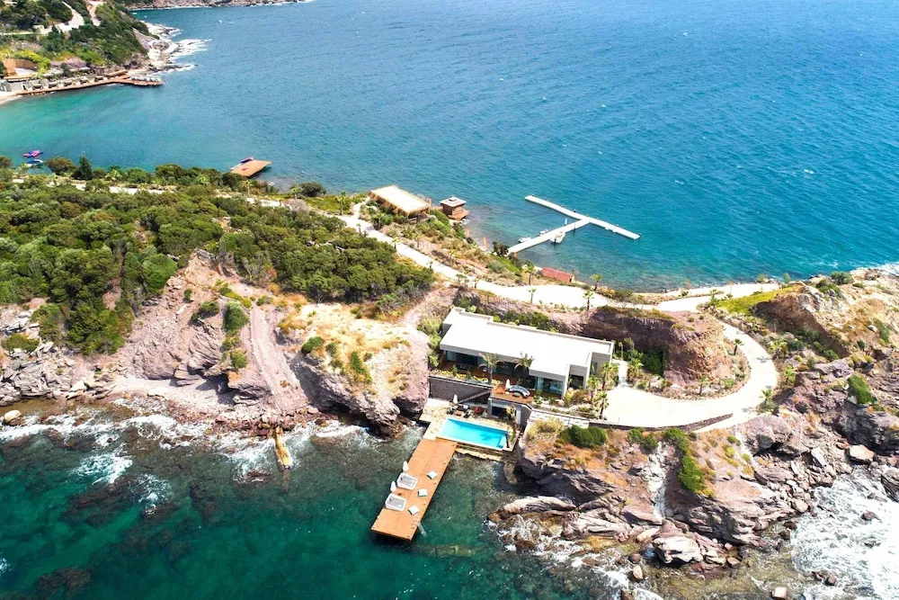 Villa, 4 Yatak Odası, Balkon, Deniz Manzaralı