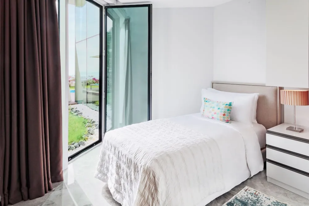 Villa, 4 Yatak Odası, Sigara İçilmez, Deniz Manzaralı (Balcony)