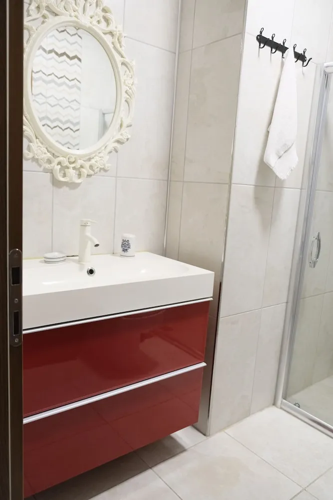 Grand Dört Kişilik Oda, Birden Çok Yatak, Bahçe Manzaralı