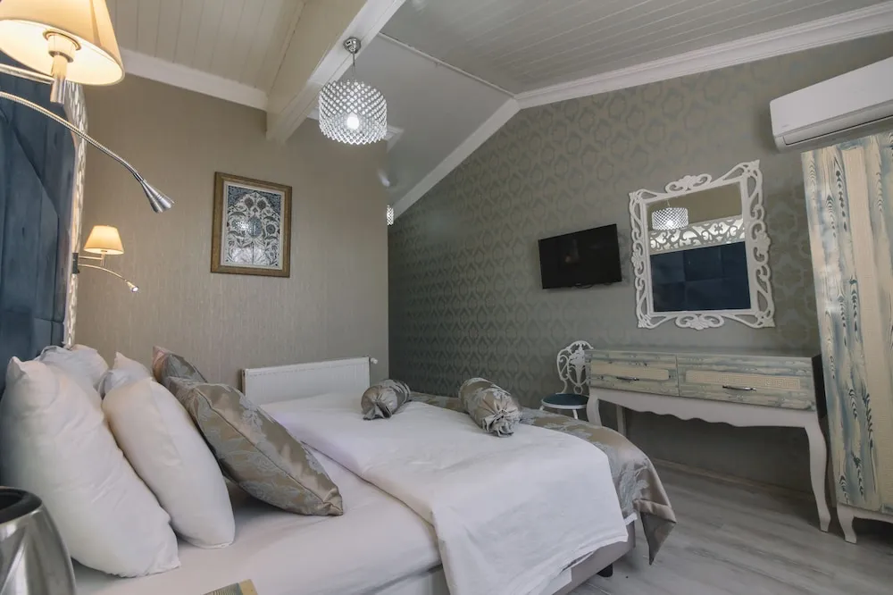 Comfort Tek Büyük Yataklı Oda, 1 Çift Kişilik Yatak