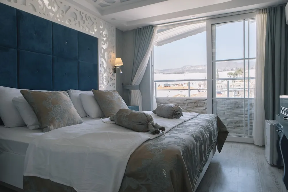 Comfort Tek Büyük Yataklı Oda, 1 Çift Kişilik Yatak