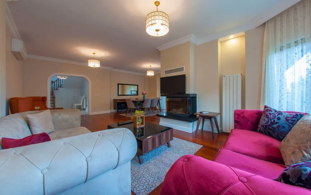 Deluxe Villa