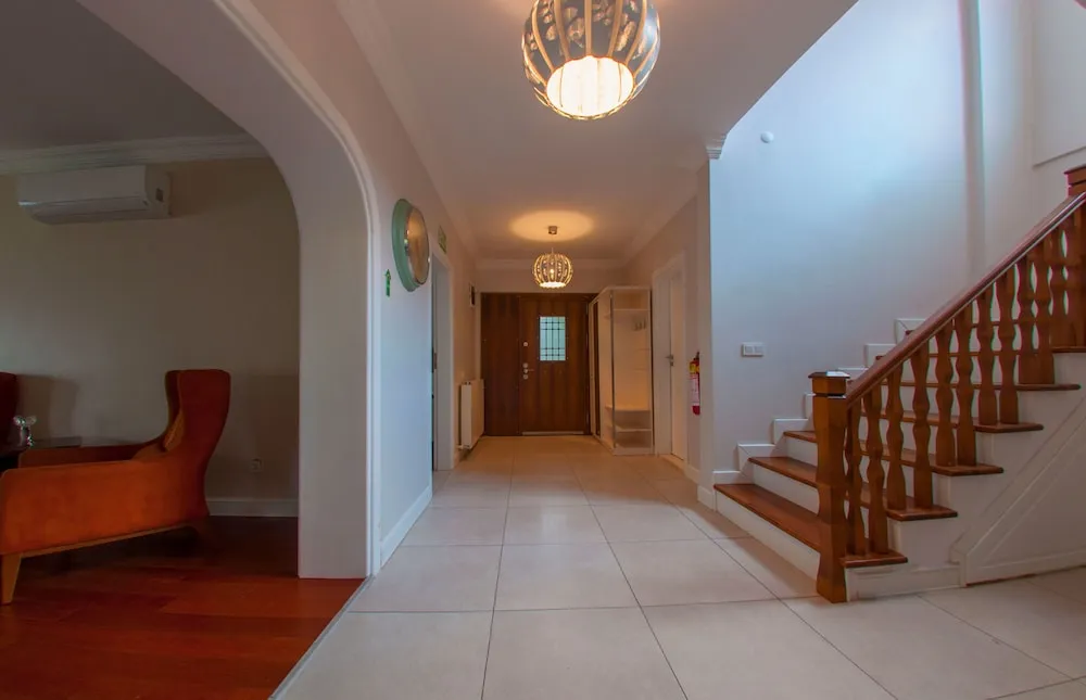 Deluxe Villa