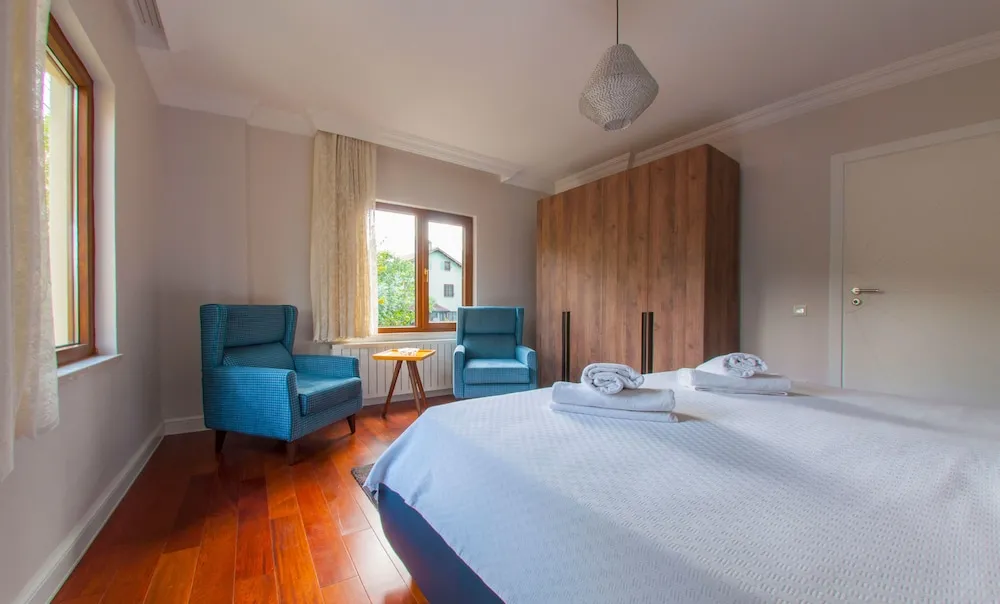 Deluxe Villa