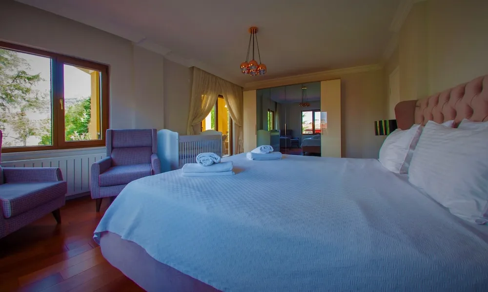 Deluxe Villa