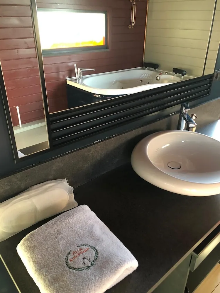 Junior Luxury Pool Villa