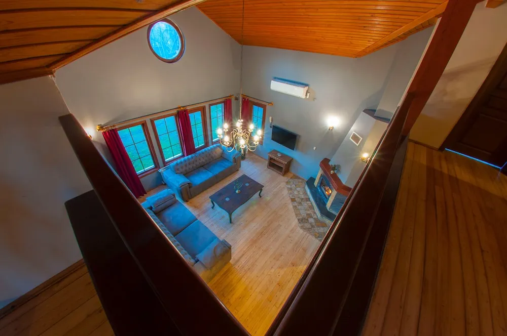 Four Bedroom Country Villa