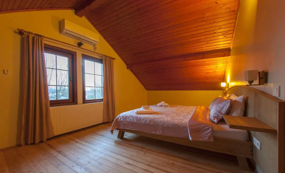 Four Bedroom Country Villa