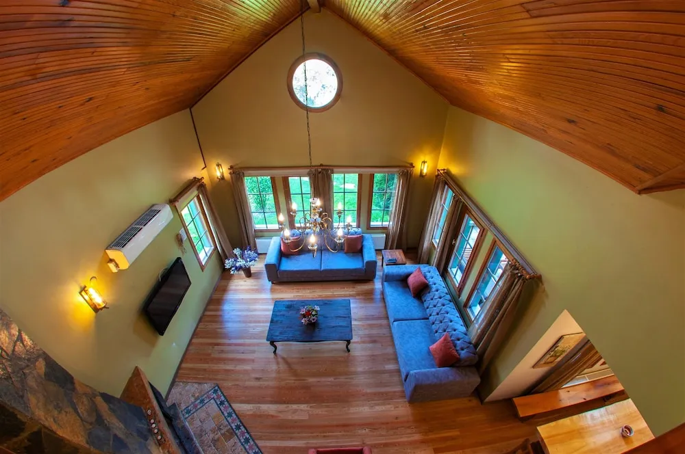 Four Bedroom Country Villa