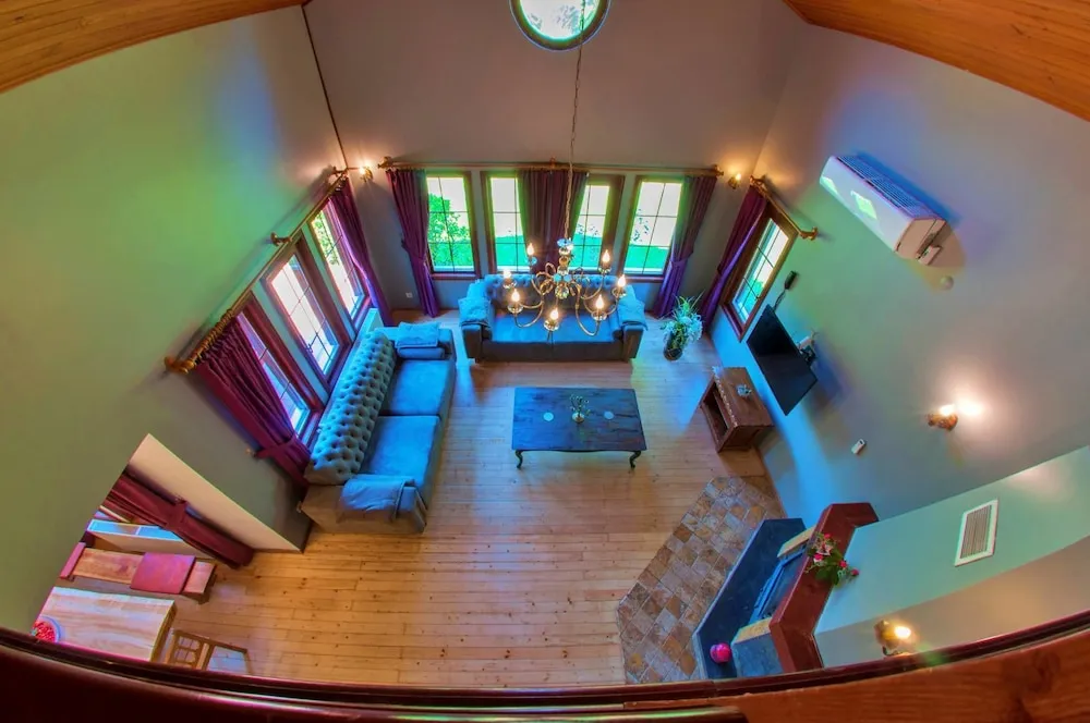 Four Bedroom Country Villa