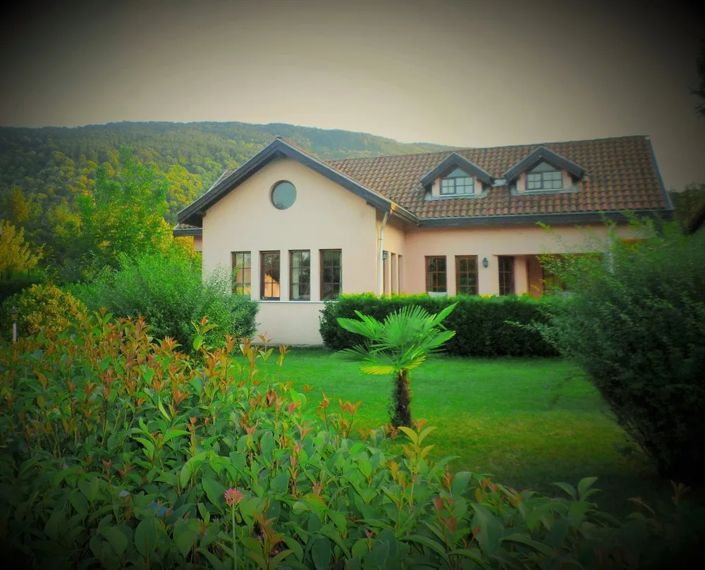 Four Bedroom Country Villa