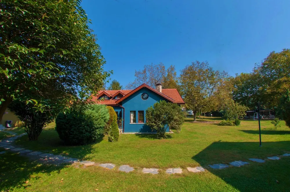 Four Bedroom Country Villa