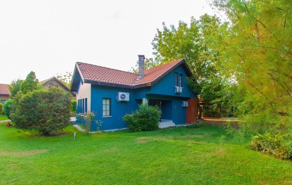 Four Bedroom Country Villa