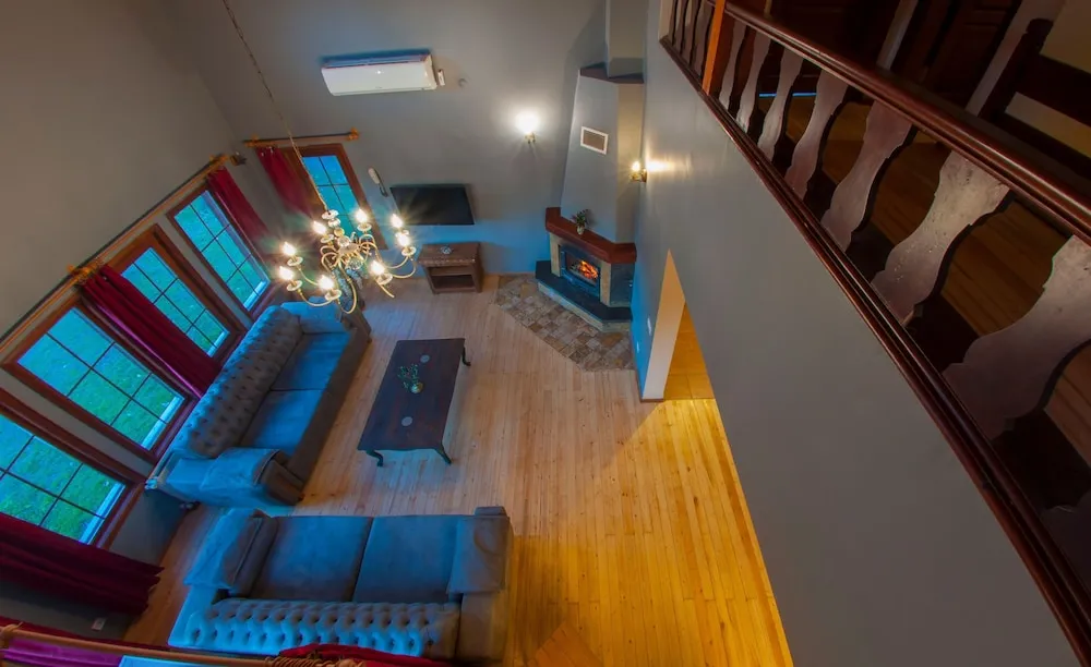 Four Bedroom Country Villa