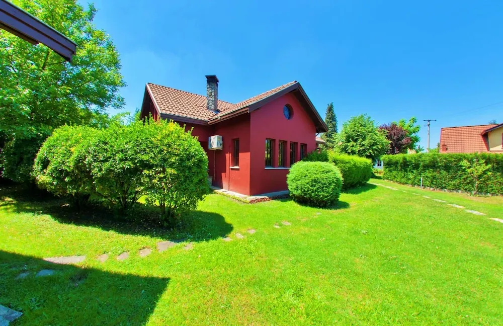 Four Bedroom Country Villa