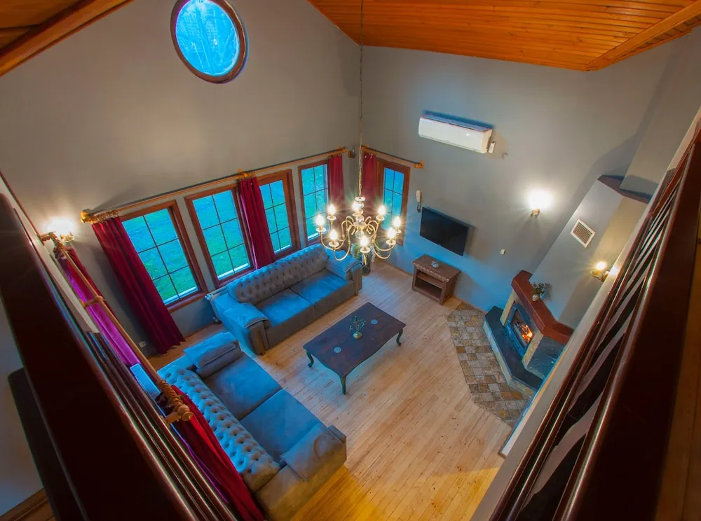 Four Bedroom Country Villa