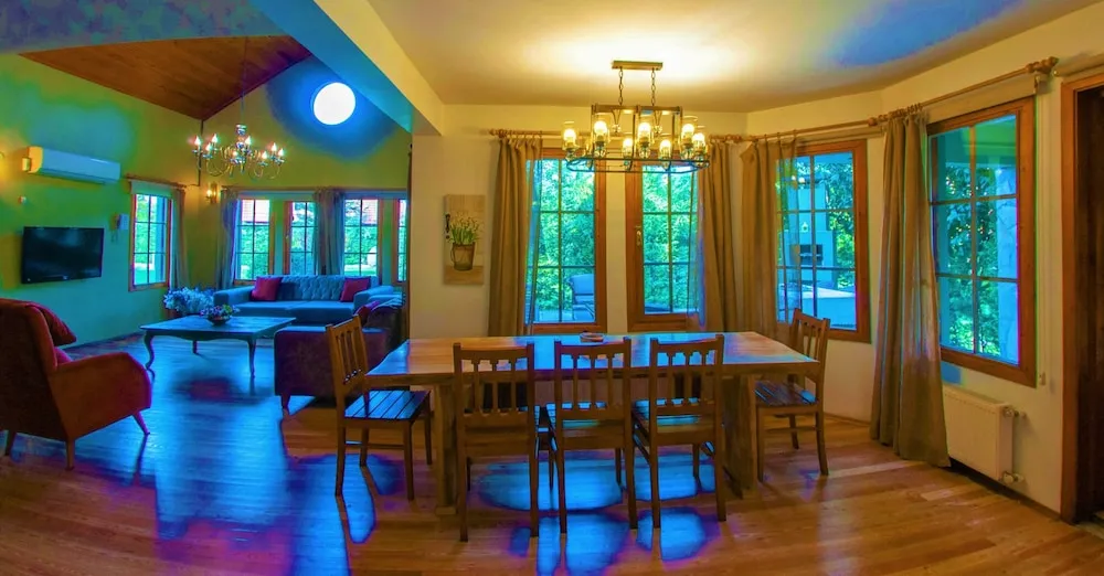 Four Bedroom Country Villa