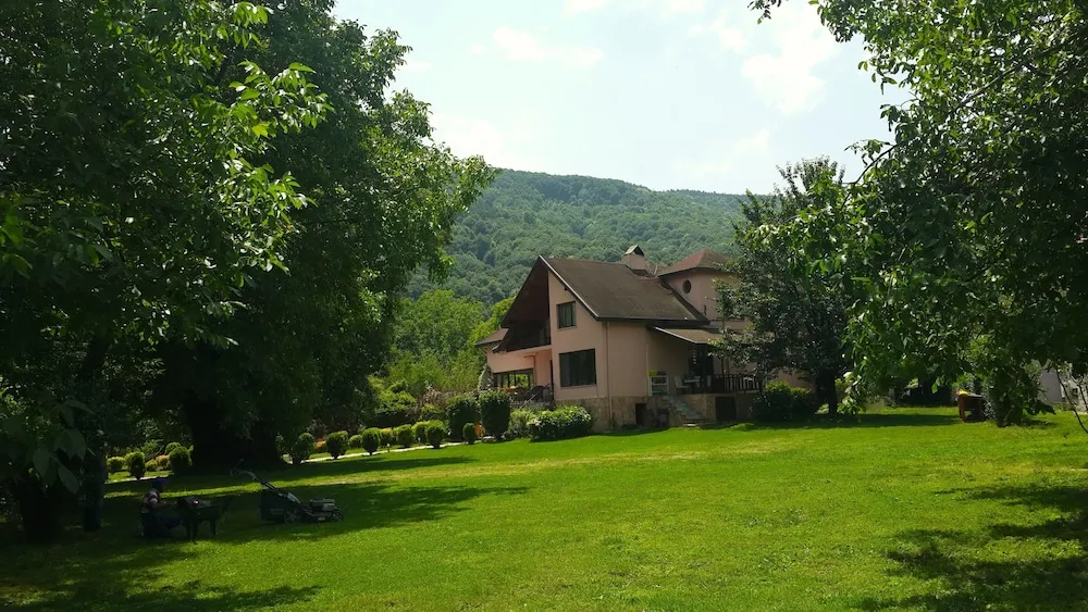 Four Bedroom Country Villa