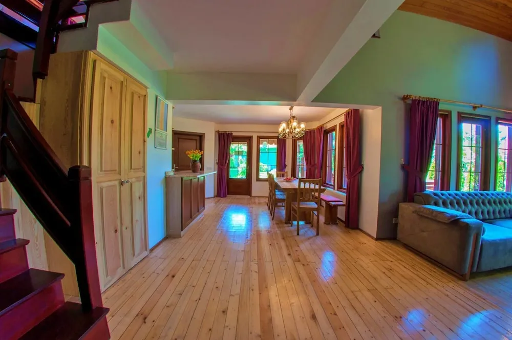 Four Bedroom Country Villa
