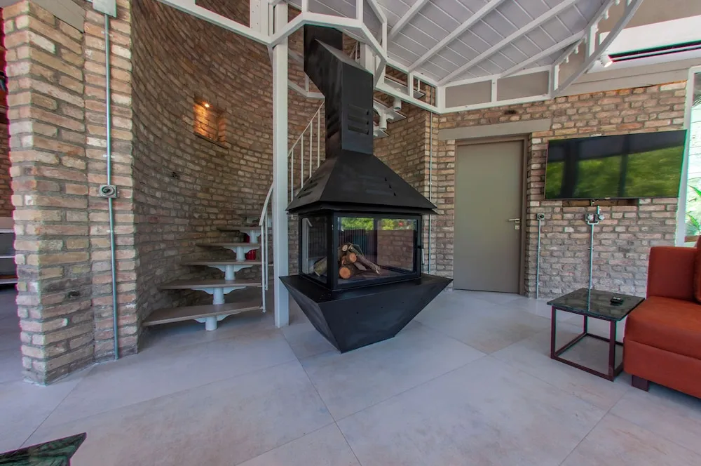Three-bedroom luxury villa