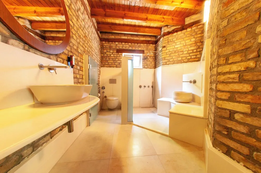 Three-bedroom luxury villa