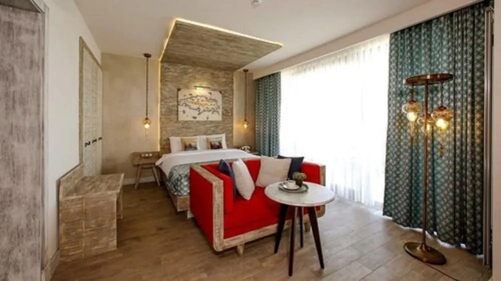 Deluxe Tek Büyük Yataklı Oda