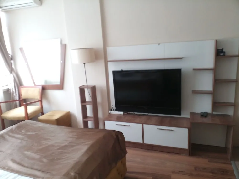 Tek Büyük veya İki Ayrı Yataklı Oda, 1 Çift Kişilik veya 2 Tek Kişilik Yatak