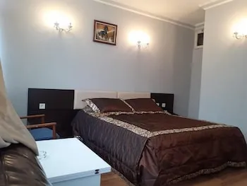 Tac Hotel