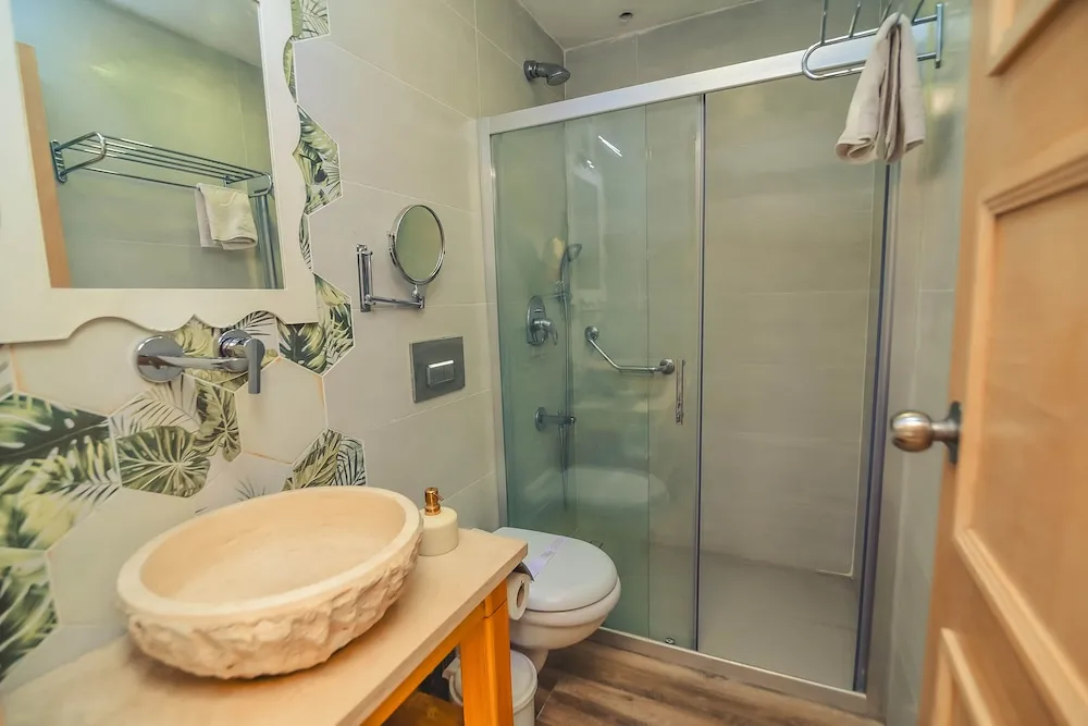 Comfort Tek Büyük Yataklı Oda, Balkon
