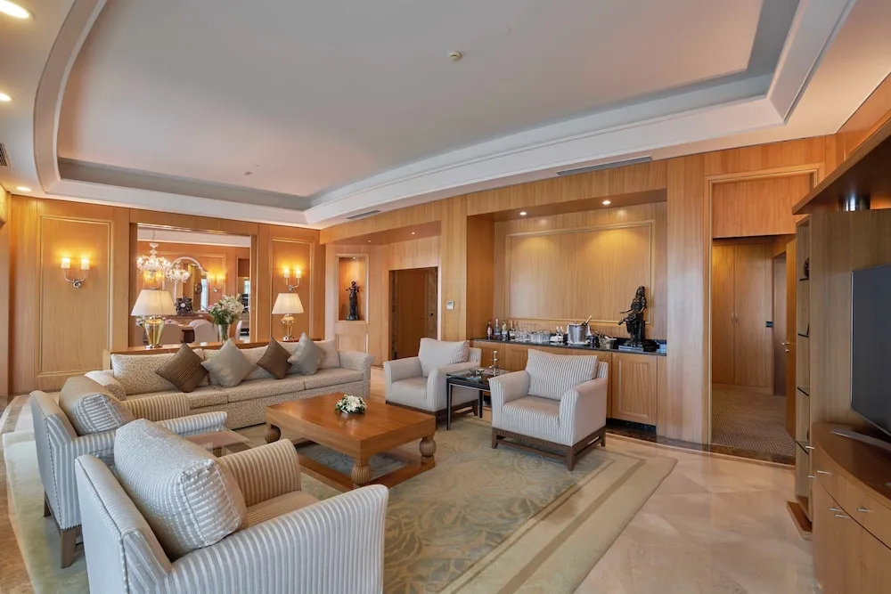 King Suite