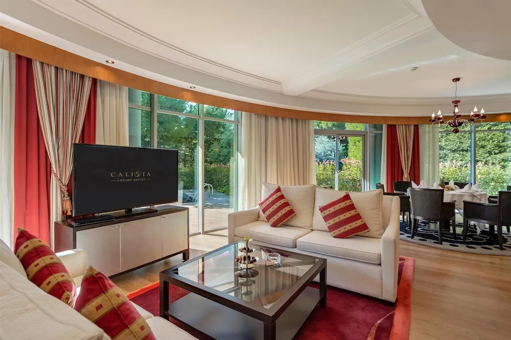 Single Villa