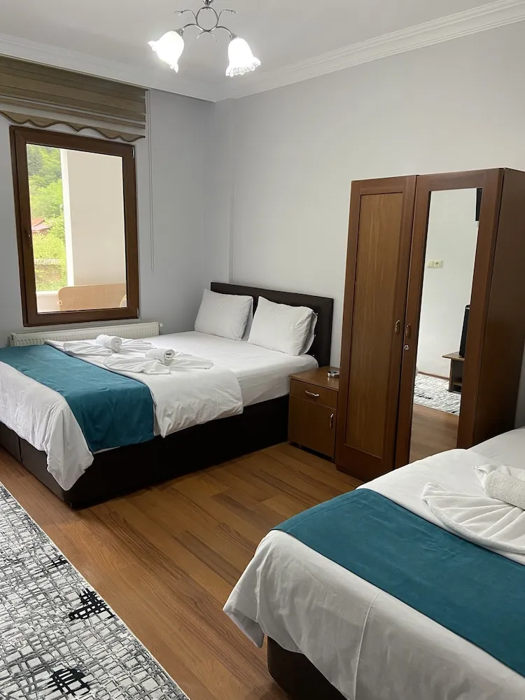 Standard Üç Kişilik Oda, Balkon
