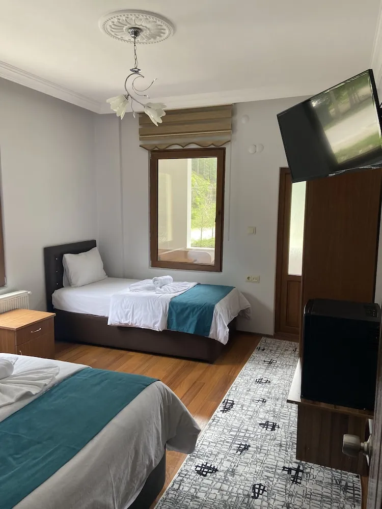 Standard Üç Kişilik Oda, Balkon