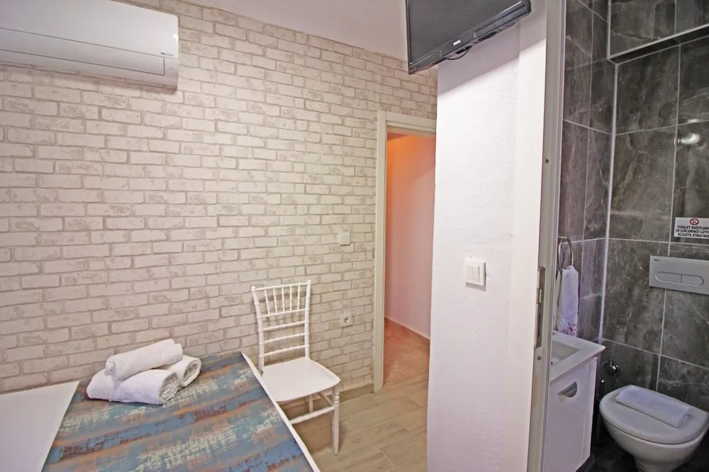 Standard Tek Büyük Yataklı Oda